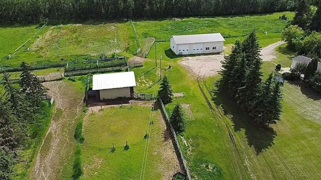 645045 Range Road 211 Rural Athabasca County AB T0A 0M0