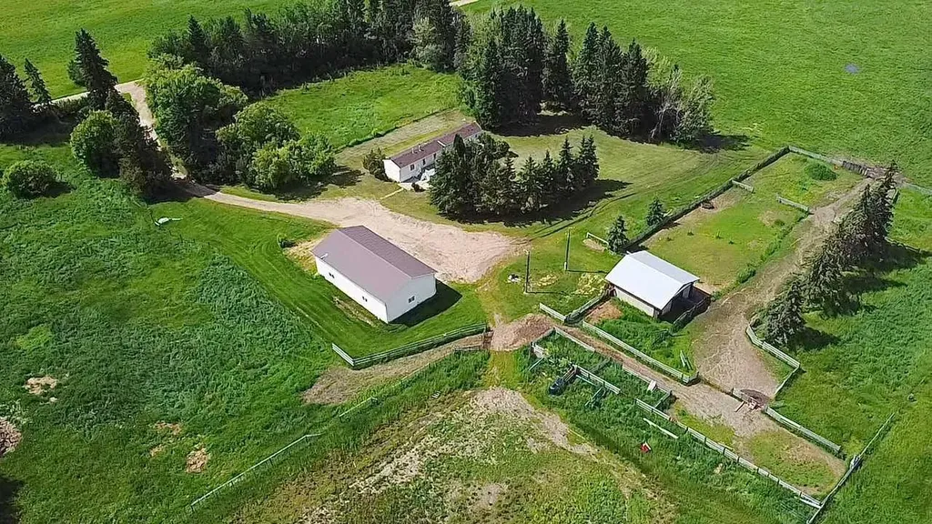645045 Range Road 211 Rural Athabasca County AB T0A 0M0