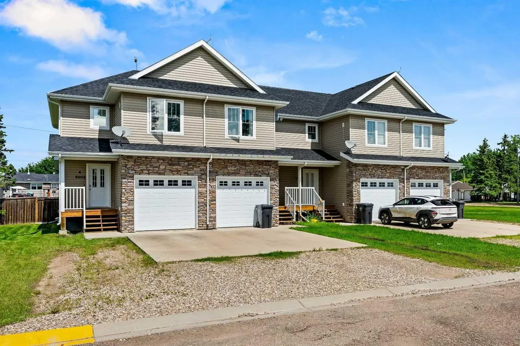 5002 51 Avenue Blackfoot AB T0B 0L0