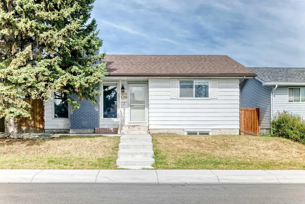 6712 23 Avenue NE Calgary AB T1Y1V4