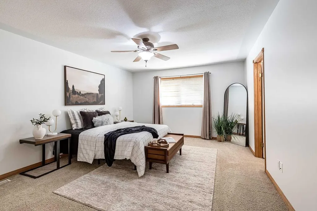 213 Sunrise Circle SW Medicine Hat AB T1B 4N9