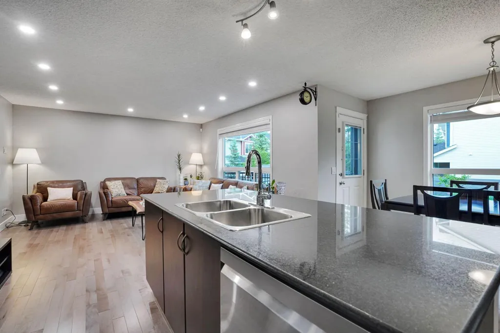 64 Sage Hill Point NW Calgary AB T3R 0H3