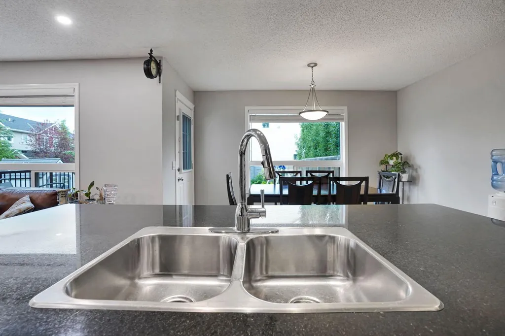 64 Sage Hill Point NW Calgary AB T3R 0H3