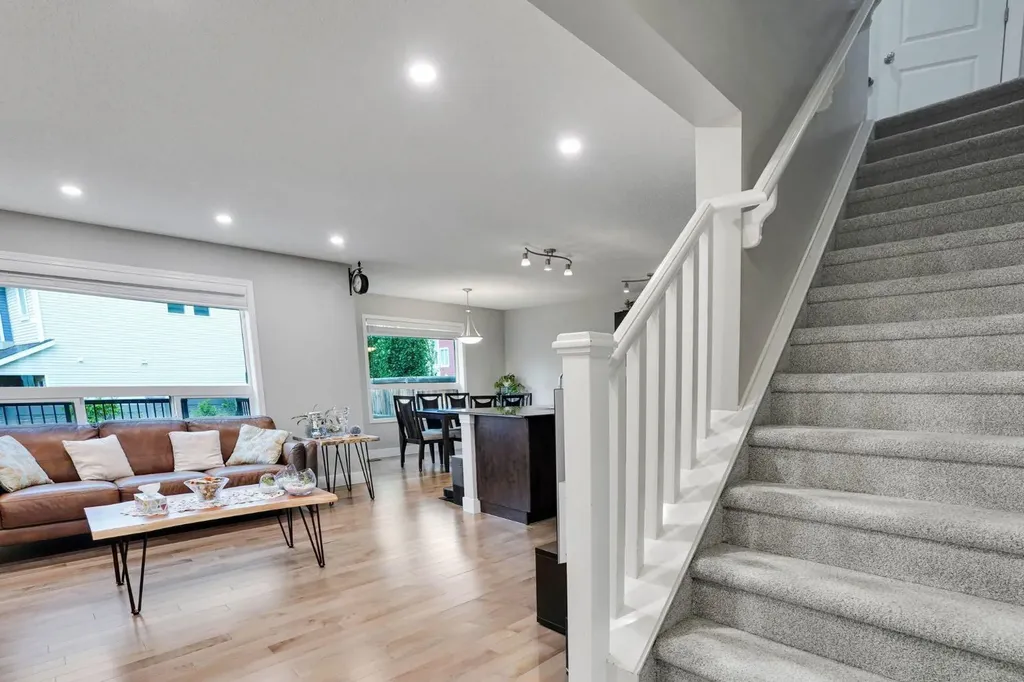 64 Sage Hill Point NW Calgary AB T3R 0H3