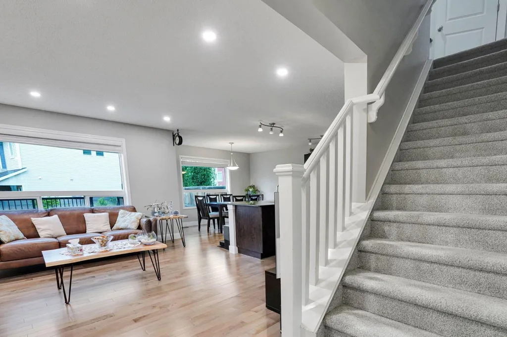 64 Sage Hill Point NW Calgary AB T3R 0H3