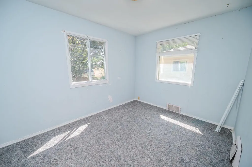 4241 41 Avenue Red Deer AB T4N 2Y1
