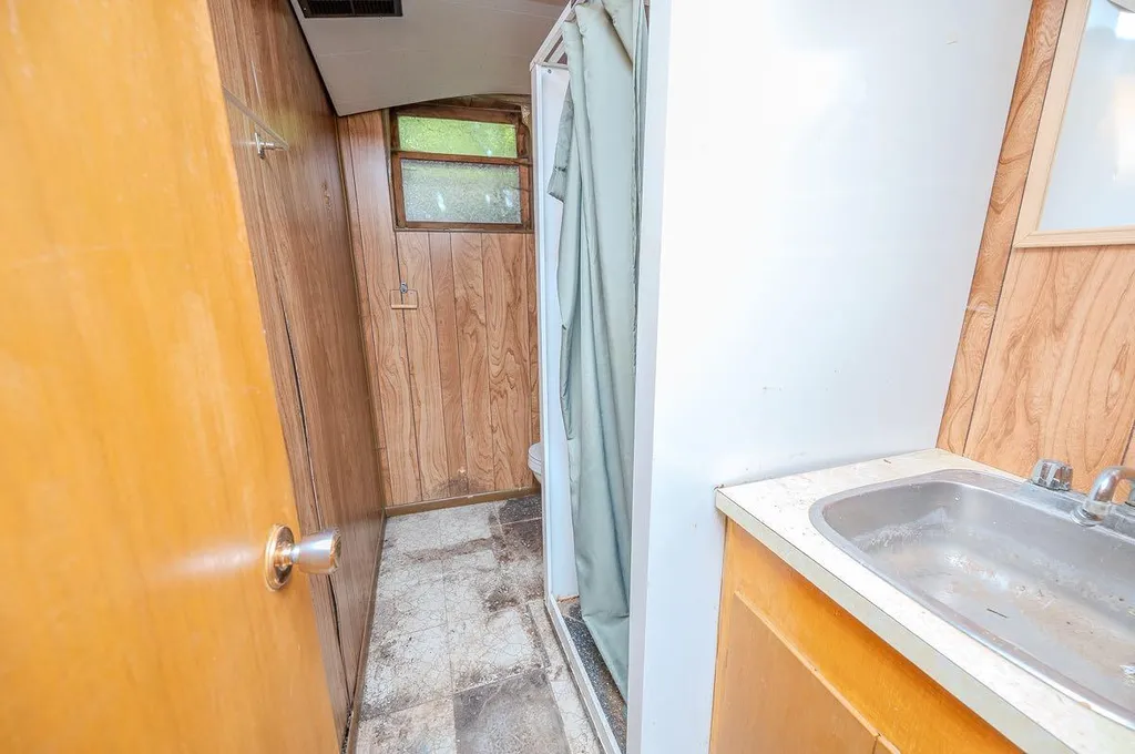 4241 41 Avenue Red Deer AB T4N 2Y1
