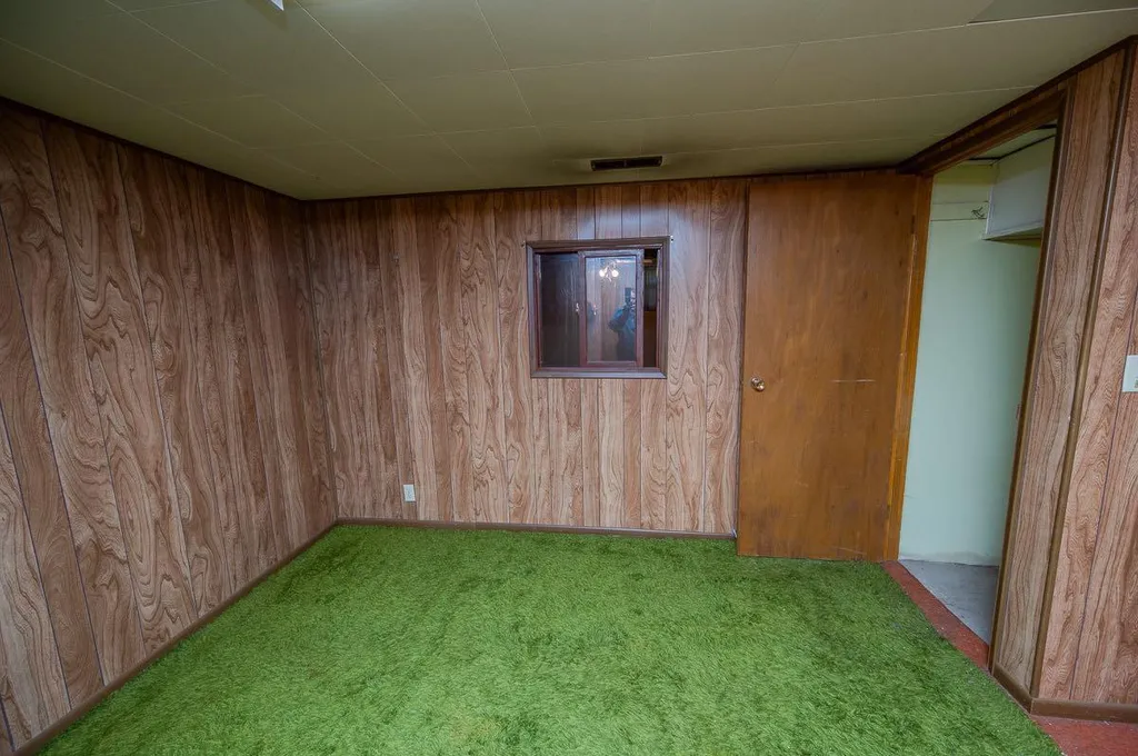 4241 41 Avenue Red Deer AB T4N 2Y1