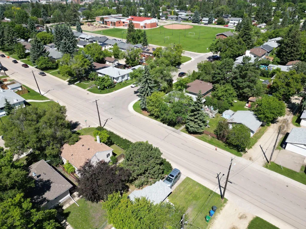 4241 41 Avenue Red Deer AB T4N 2Y1