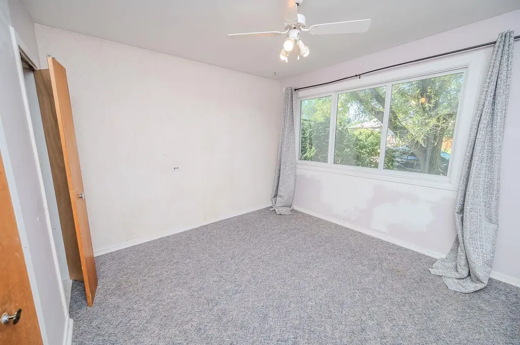 4241 41 Avenue Red Deer AB T4N 2Y1