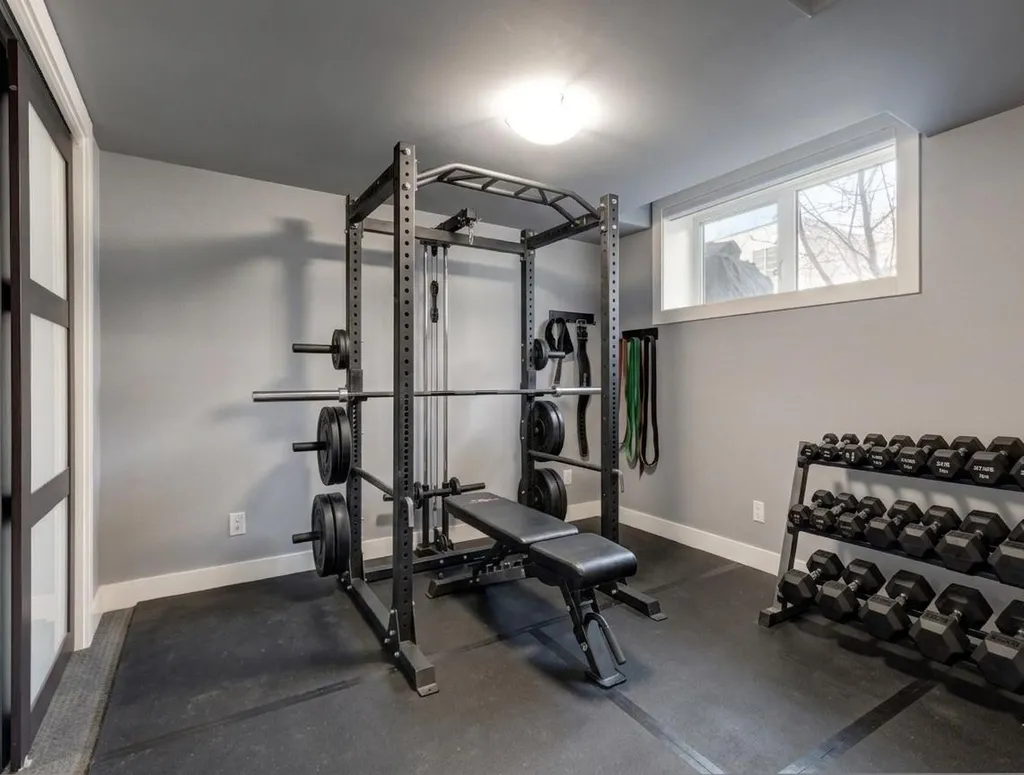 1711 27 Street SW Calgary AB T3C 1L6