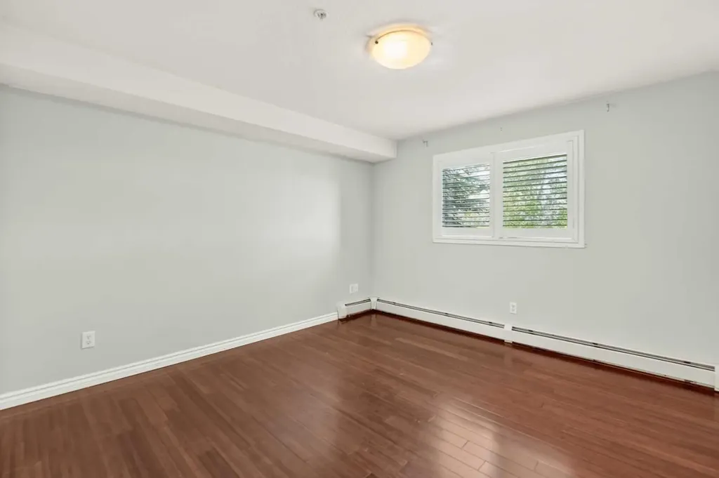 12A Ironside Street Red Deer AB T4R 3R6