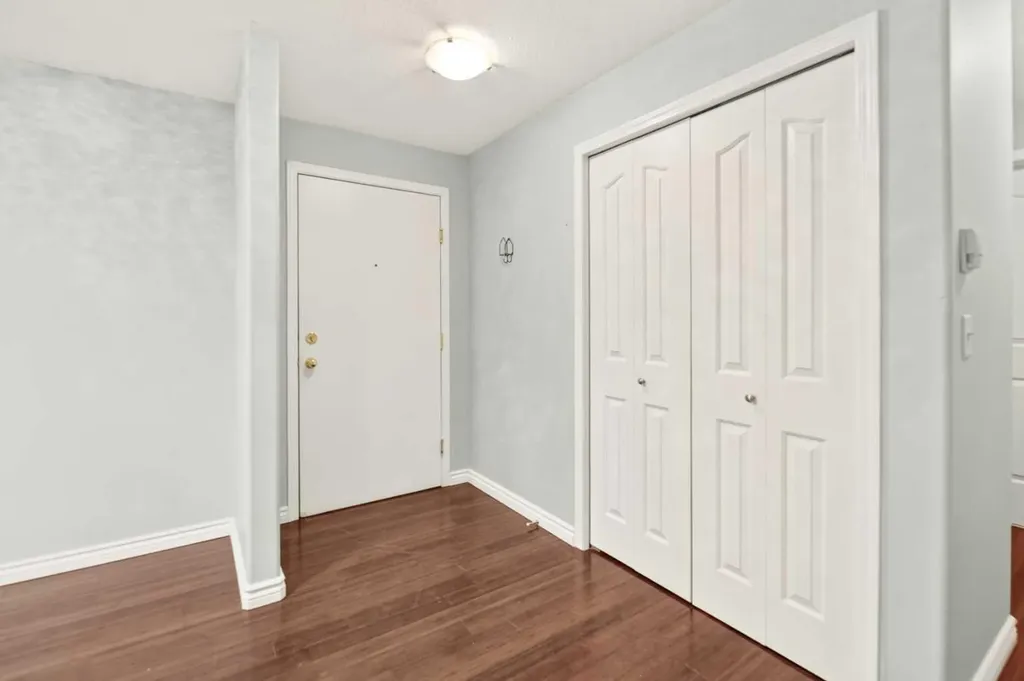 12A Ironside Street Red Deer AB T4R 3R6