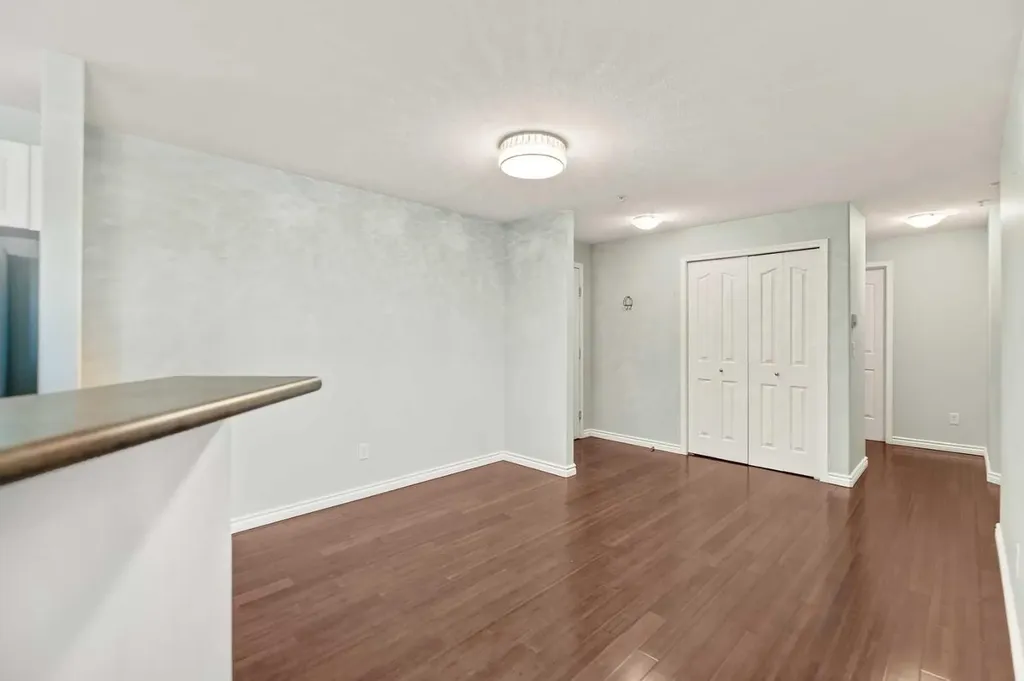 12A Ironside Street Red Deer AB T4R 3R6