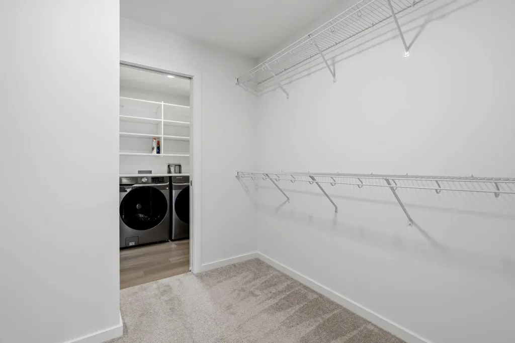 73 Mallard Grove SE Calgary AB T3C0E3