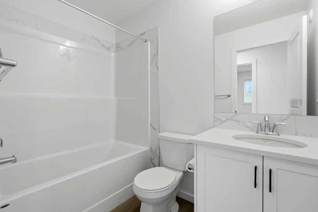 73 Mallard Grove SE Calgary AB T3C0E3