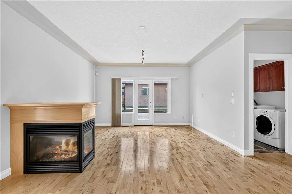 125 25 Avenue NW Calgary AB T2M 2A4
