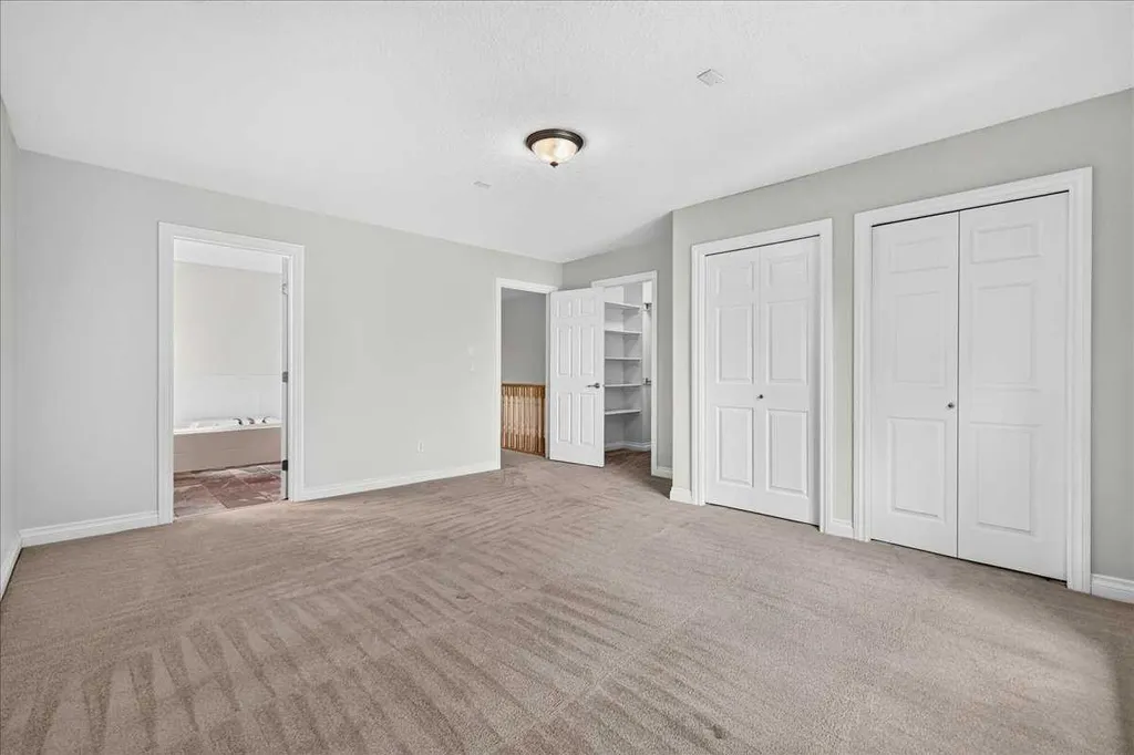 125 25 Avenue NW Calgary AB T2M 2A4
