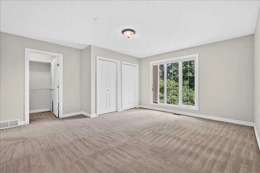 125 25 Avenue NW Calgary AB T2M 2A4