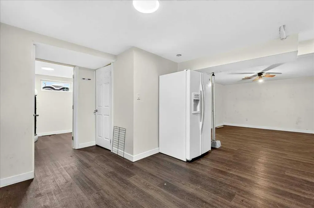 1944 10 Avenue NE Calgary AB T2E 0Y5