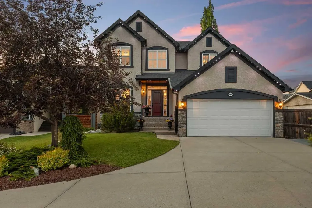 113 Tusslewood Bay NW Calgary AB T3L 2Y3