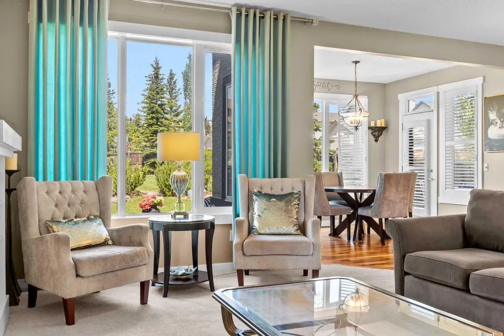 113 Tusslewood Bay NW Calgary AB T3L 2Y3