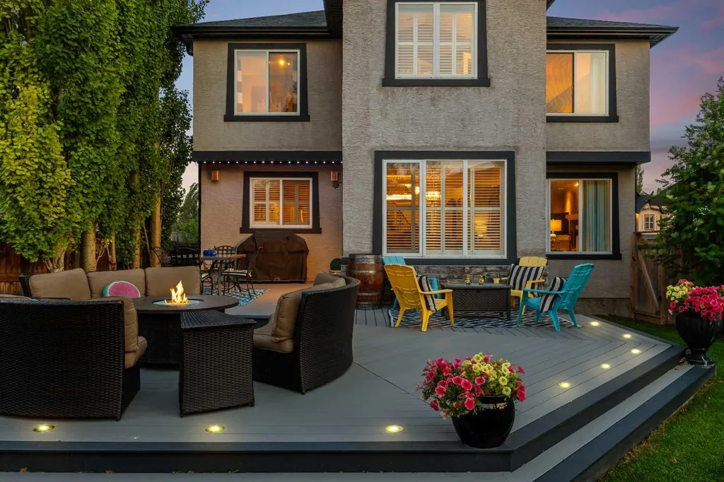 113 Tusslewood Bay NW Calgary AB T3L 2Y3
