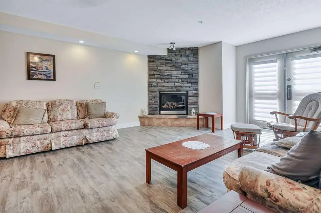 60 Jacobs Close Red Deer AB T4P 4A2