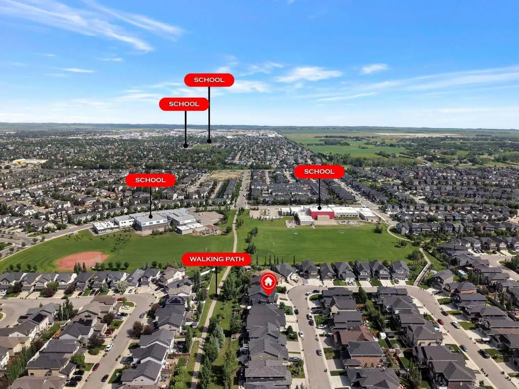 83 Ravenscroft Close SE Airdrie AB T4A 0M1