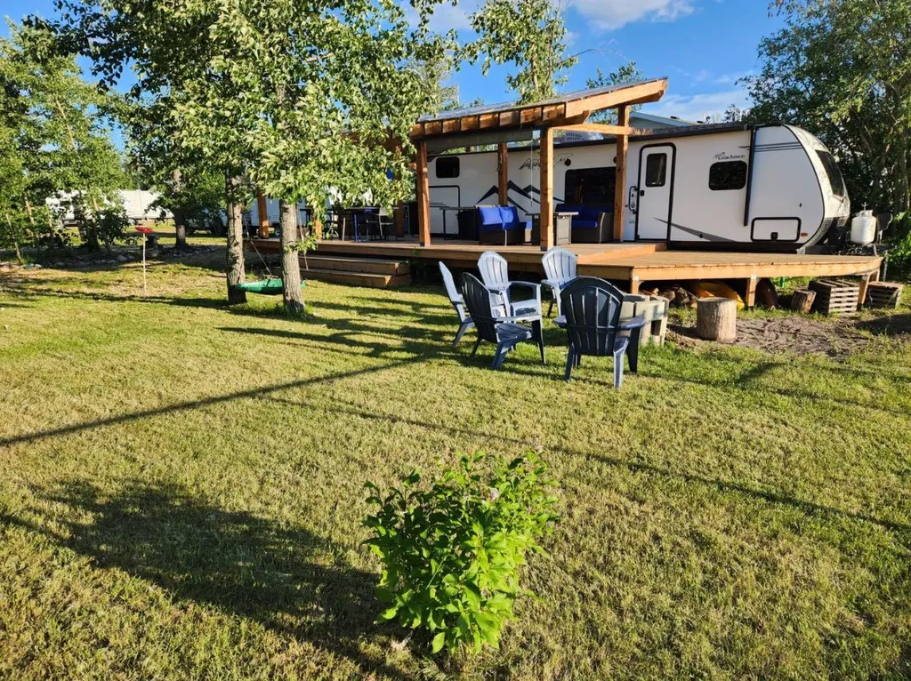 #132 160 Peace River Avenue Joussard AB T0G 1J0