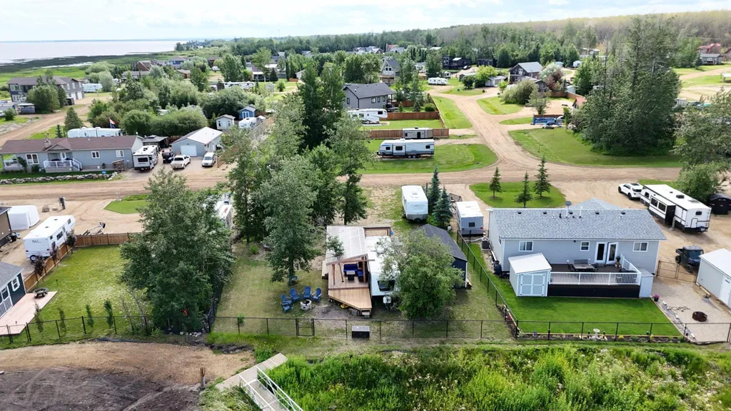 #132 160 Peace River Avenue Joussard AB T0G 1J0
