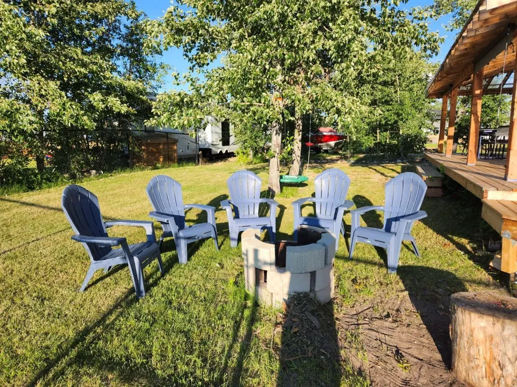 #132 160 Peace River Avenue Joussard AB T0G 1J0