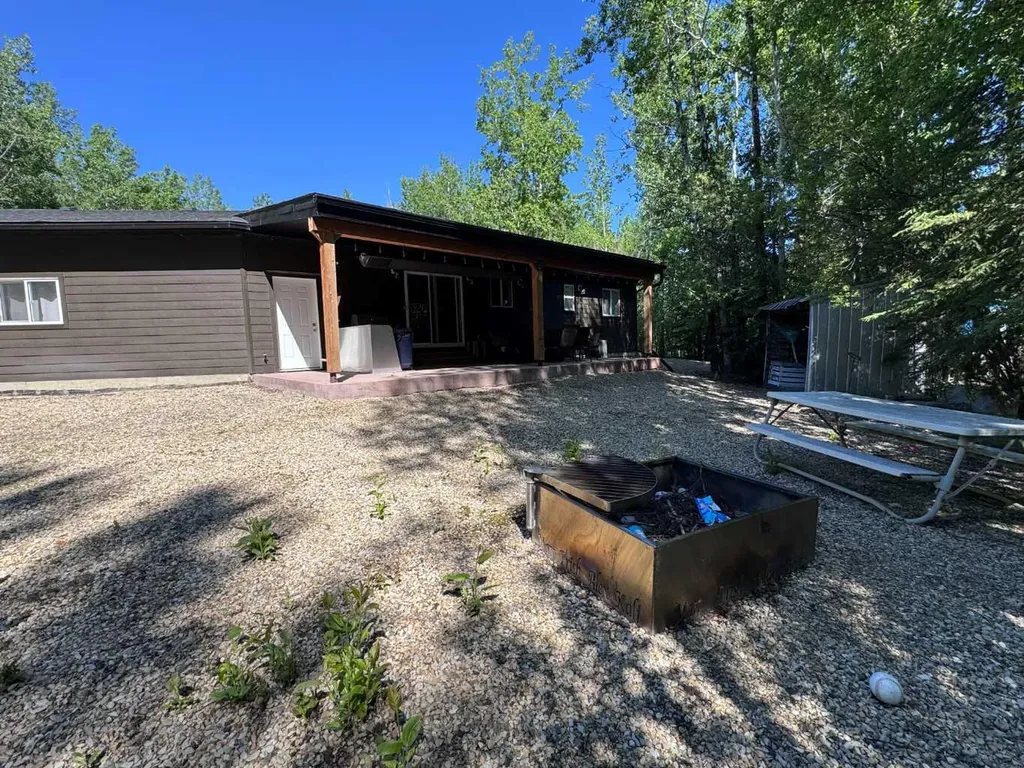70443 245 Range Valleyview AB T0H 0Y0