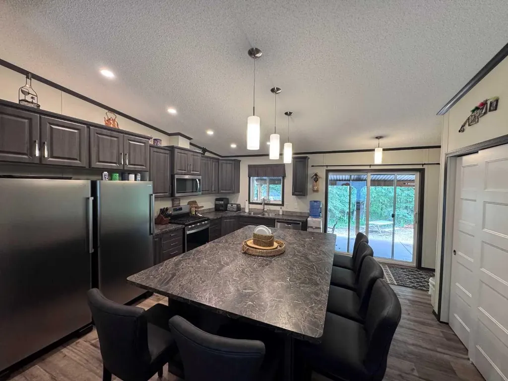 70443 245 Range Valleyview AB T0H 0Y0