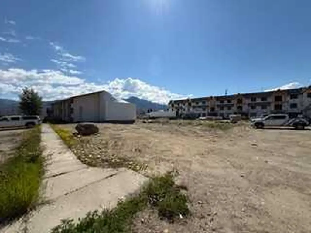 904 Geikie Street Jasper AB T0E 0A8