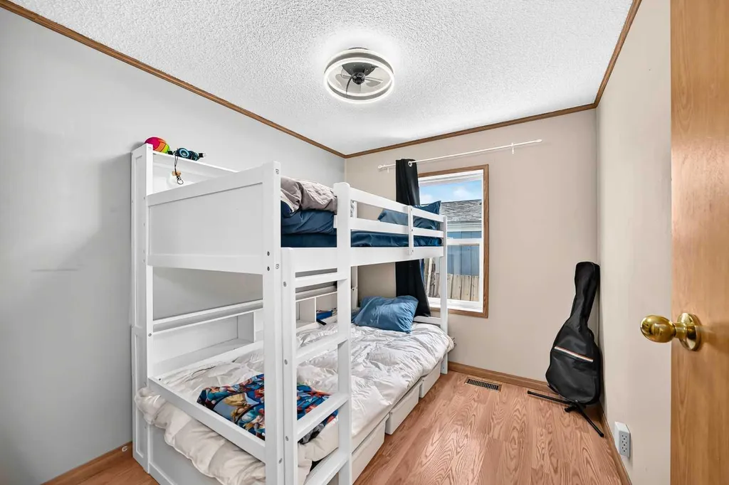 41 Westmount Drive Cayley AB T0L 0P0
