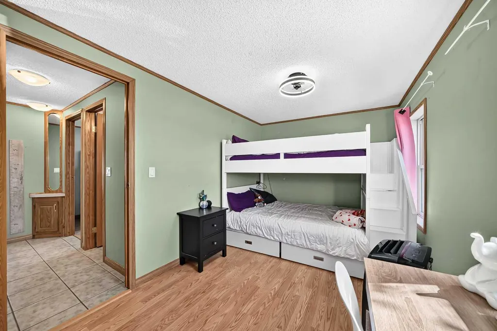 41 Westmount Drive Cayley AB T0L 0P0