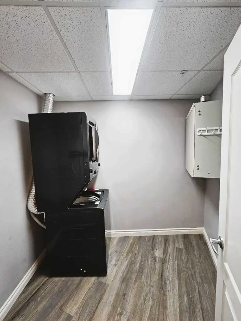 6 Michener Boulevard Red Deer AB T4P 0K5