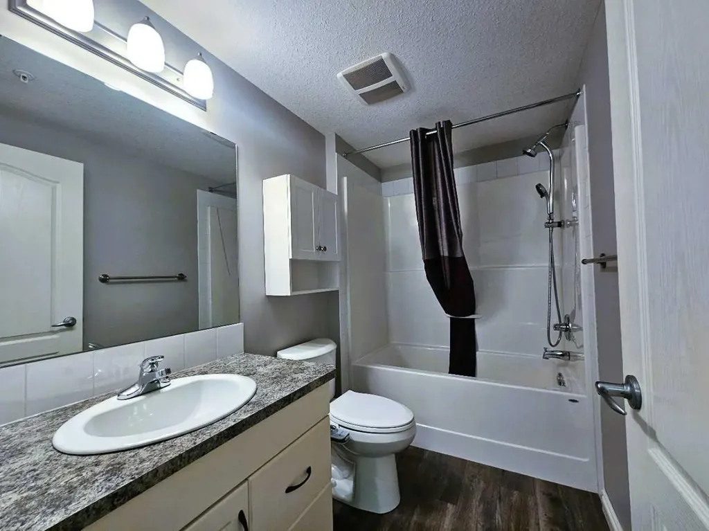 6 Michener Boulevard Red Deer AB T4P 0K5