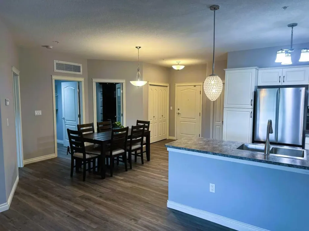 6 Michener Boulevard Red Deer AB T4P 0K5