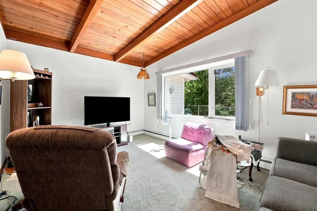 3514 Spruce Drive Red Deer AB T4N 3N9