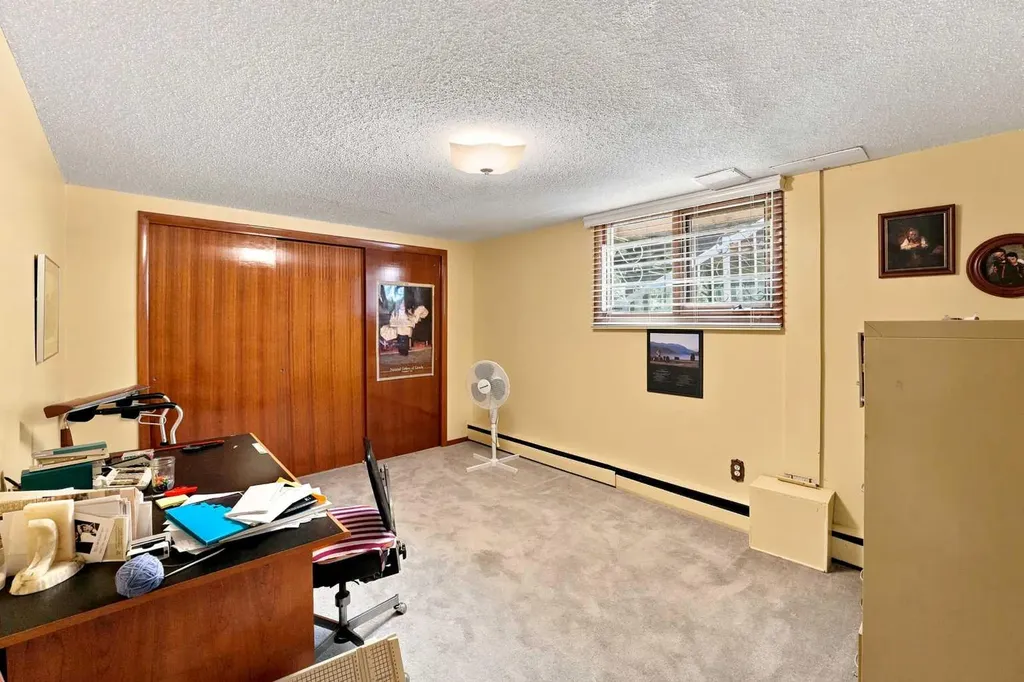 3514 Spruce Drive Red Deer AB T4N 3N9
