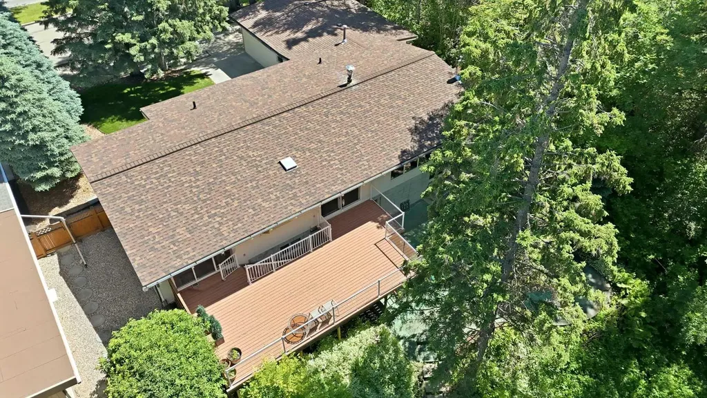 3514 Spruce Drive Red Deer AB T4N 3N9