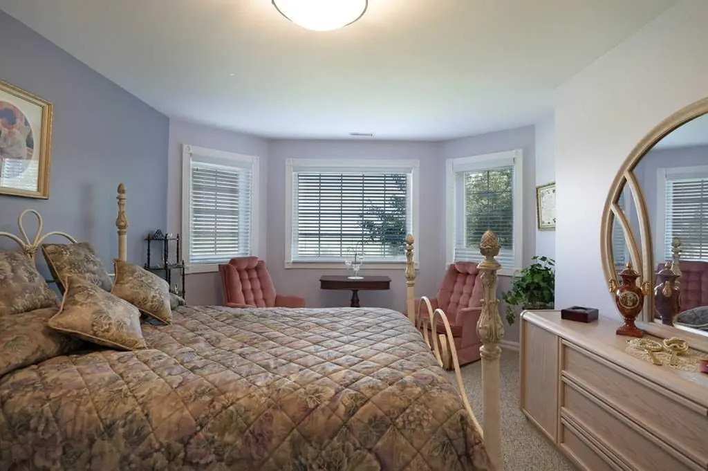 96 Greystone Close E Brooks AB T1R 1M1