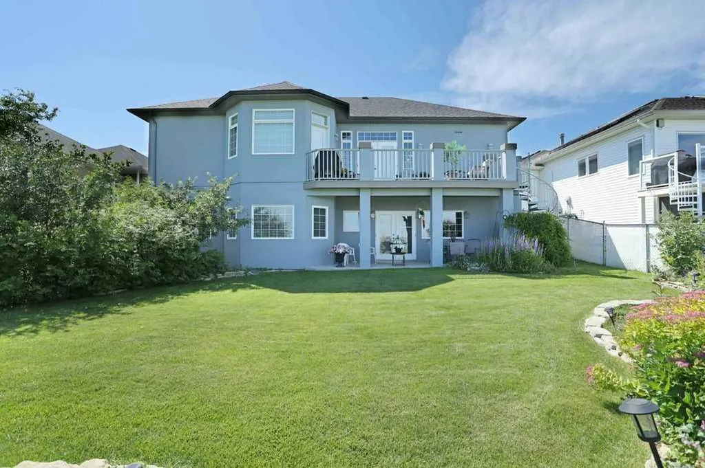 96 Greystone Close E Brooks AB T1R 1M1
