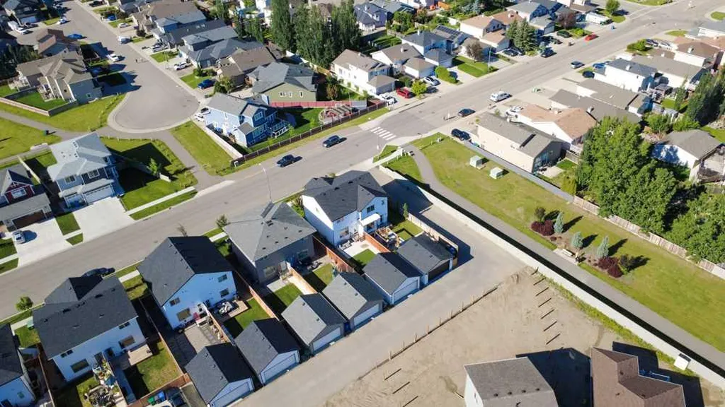 4311 Fairmont Gate S Lethbridge AB T1K 8J3