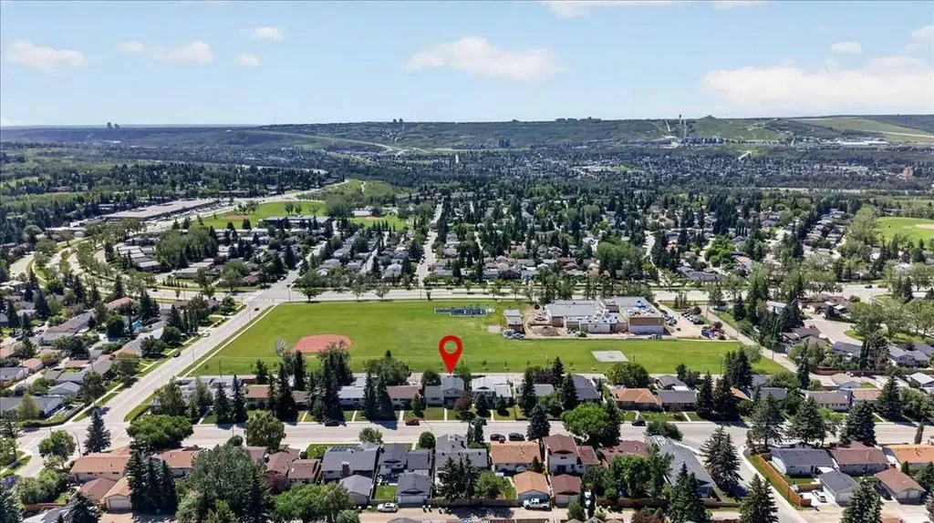 7327 Silver Springs Road NW Calgary AB T3B 3X1