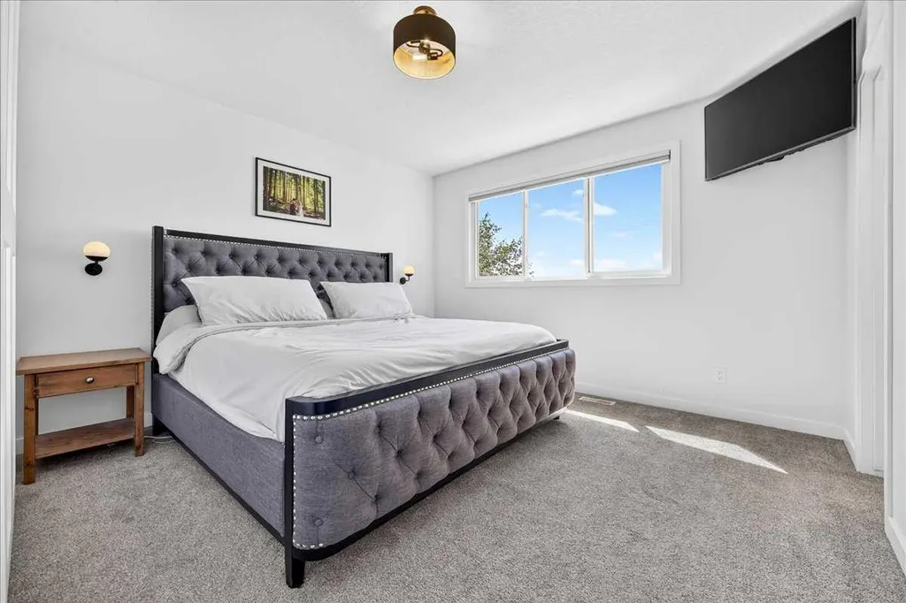 7327 Silver Springs Road NW Calgary AB T3B 3X1