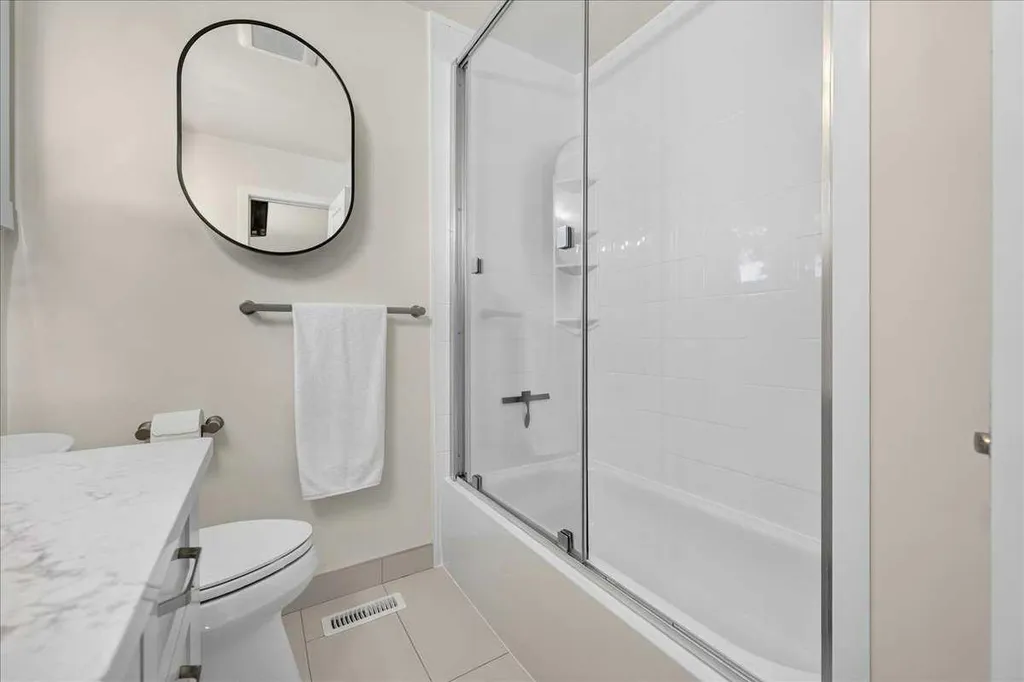 7327 Silver Springs Road NW Calgary AB T3B 3X1