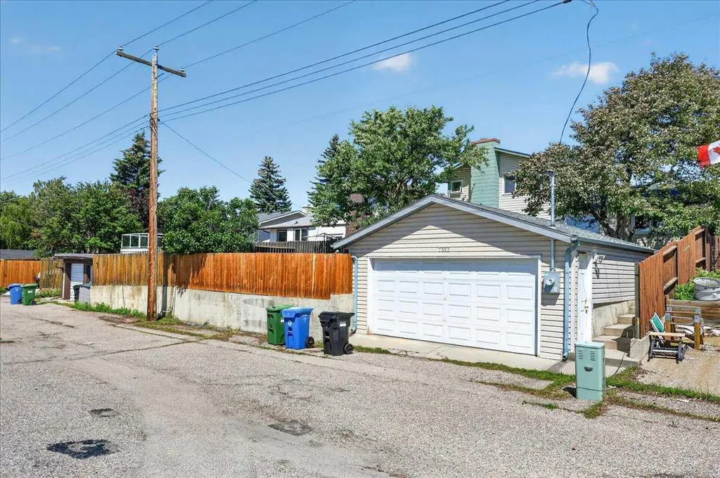 7327 Silver Springs Road NW Calgary AB T3B 3X1